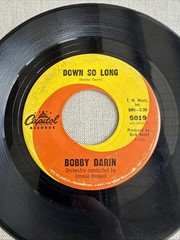 BOBBY DARIN: Vinyl 45 Record – Down So Long / Treat My Baby Good (G+)