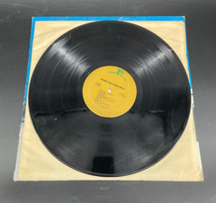 Holiday Vinyl Record Bundle – 6 Christmas Records/5 Albums