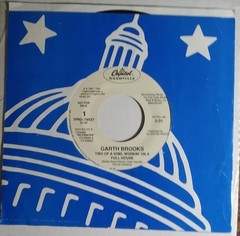 GARTH BROOKS 45 TWO OF A KIND, WORKIN’ ON A FULL HOUSE CAPITOL NASHVILLE PROMO