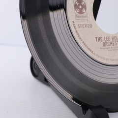 Lee Holdridge Orchestra – Victory Is Peace / Snow Frolic – 1971 45 rpm Record