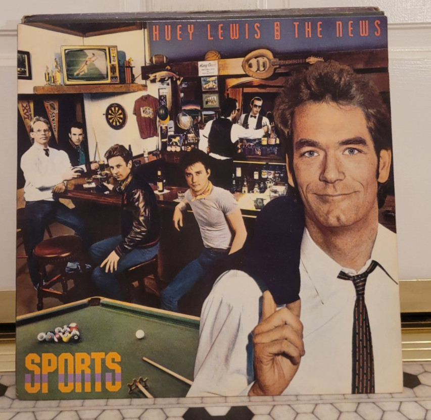 Huey Lewis And The News – Sports LP Chrysalis Records FV 41412 VERY NICE!