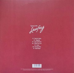 Laufey – Typical Of Me – 2024 AWAL Recordings – Black Vinyl