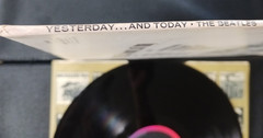 The Beatles * Yesterday and Today * T 2553 * MONO * Vintage * EXCELLENT VINYL