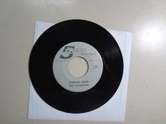 VAGABONDS: w/Tommy Shaw-Poison Ivy-Coming Home-U.S. 7″ 67 5 Quintet Recording102