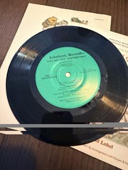Scholastic Records Frog and Toad Together 7″ Vinyl 33 RPM 1973 (Arnold Lobel)