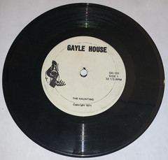 Gayle House The Haunting 1971 Comicbook Mail in Record 7″ RARE Halloween Ghosts