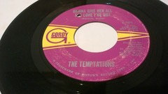 LOT OF 10 1960S R&B 45 RPM Sly Temptations MIracles Marvelettes Pickett Platters