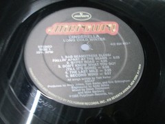 Cinderella- Long Cold Winter 1st US press Mercury 422 834 612-1 VG+..FIRM $
