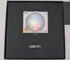 Muse ‎– The Resistance Vinyl Box Set Limited Vinyl CD USB Drive