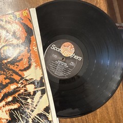 Survivor Eye of the Tiger 12″ LP Vinyl Scotti Brothers Stereo FZ 38062