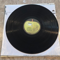 The Beatles Revolver 1971 Apple ST-2576 EX Still in shrink Vinyl LP FREE SHIP