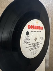 Freddie Prinze – At Mr.Kelly’s – 7″ Promo Record 1975 Original 33 1/3 RPM Album