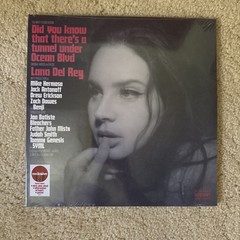 Lana Del Rey – Did You Know That There’s A Tunnel Under Ocean Blvd Vinyl Record