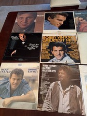 Bundle Of 18 Vintage Vinyl Various Easy / Pop Artists See Desc And Pics