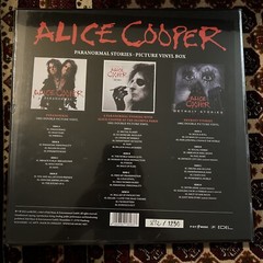 DETROIT STORIES/PARANORMAL/A PARANORMAL EVENING WITH ALICE COOPER AT THE OLYMPIA