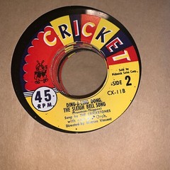 Vintage Cricket Kiddie Koncert Records & Album 1960s Kiddie 45s See Pics