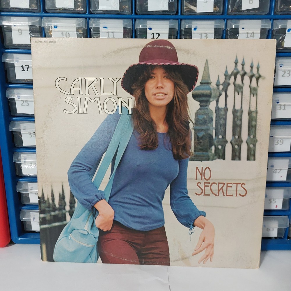 Carly Simon No Secrets LP 1972 Elektra Records Soft Rock Singer Songwriter Vinyl