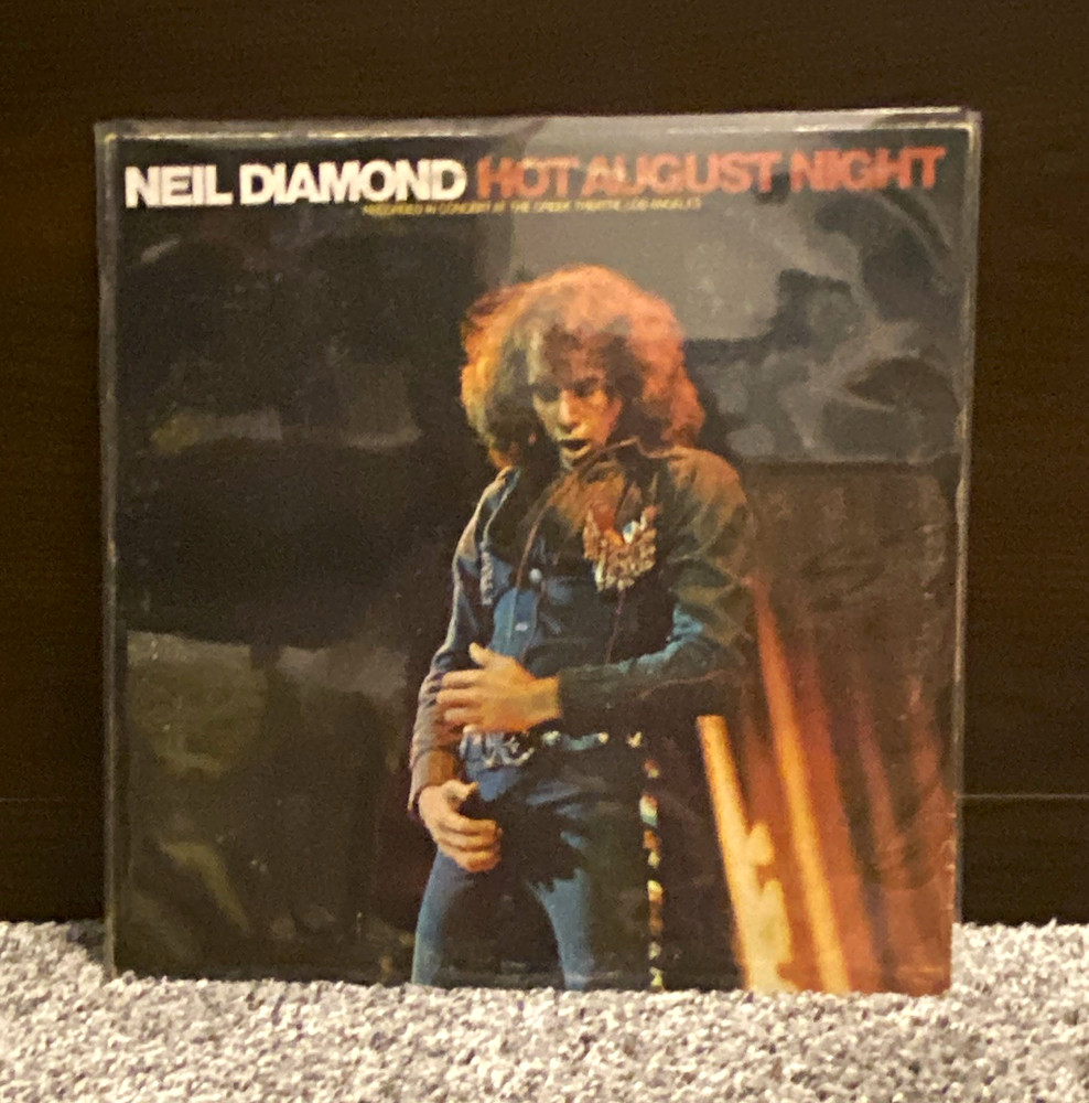 Neil Diamond Hot August Night 12″ Black Vinyl LP Live MCA Records Rock Inner