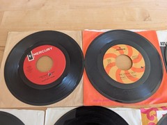 Vintage Lot 45 RPM Records & Sleeves Beatles Elvis Bee Gees Manfred Mann