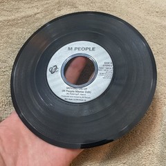M People – Moving On Up RCA, Deconstruction 74321 16616 7” 45 UK Import VG+