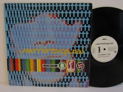 90s Electronic Dance JAMIROQUAI too young to die 1993 UK 12″ Vinyl Single Mint