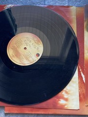 THE CURE-Kiss Me, Kiss Me, Kiss Me Vinyl Record 60737-1