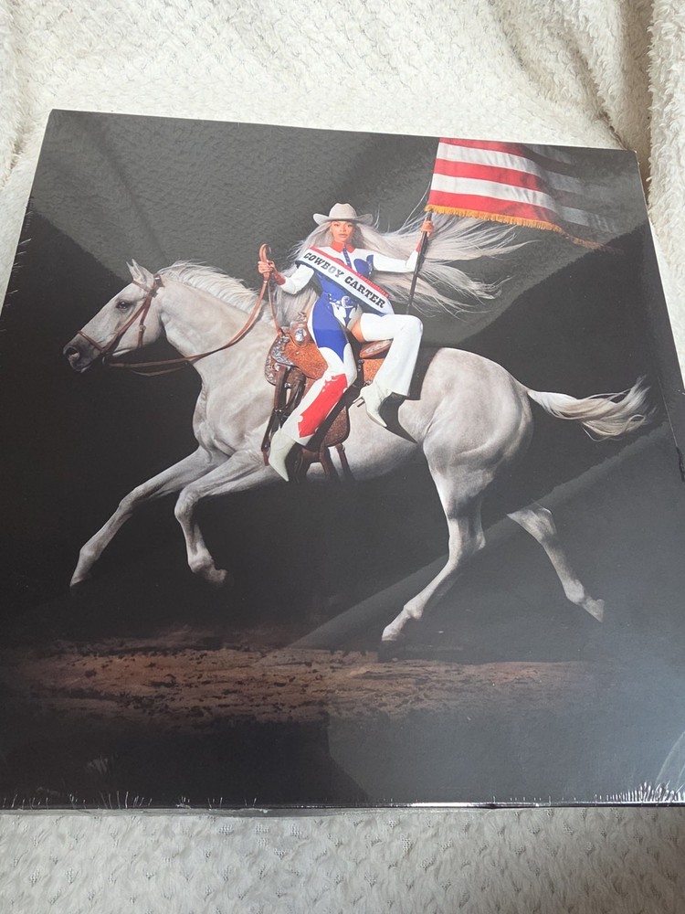 RCA – BEYONCE – COWBOY CARTER Deluxe LP Vinyl Record LP Boxset