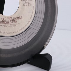 Lee Holdridge Orchestra – Victory Is Peace / Snow Frolic – 1971 45 rpm Record