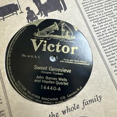 4 VICTOR Records SCROLL 78 RPM LOT w Sleeves 2 Songs Per Disk Vtg 1920s – As Is