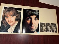 Rare Beatles White Album Green Apple Label Vinyl LP,2 Rec Set, Vintage 1968 7067