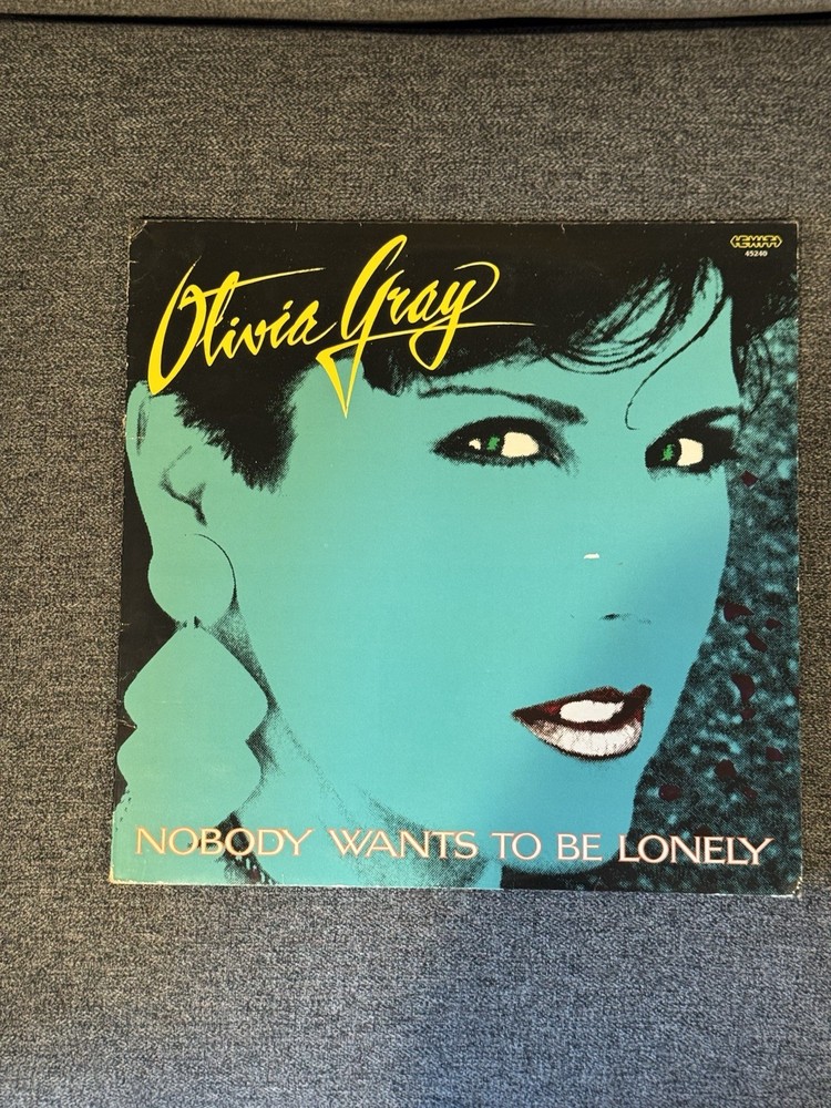 Italo Disco Olivia Gray Nobody Wants To Be Lonely 12” Single