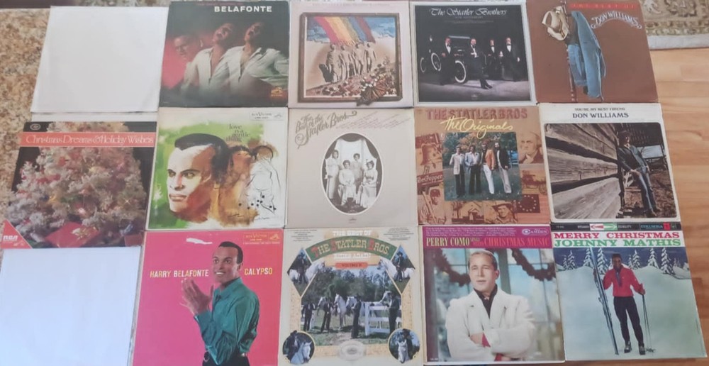 Mixed Lot of 13 Vintage 33 Vinyl LP’s Statler Bros D Williams Belafonte & XMAS