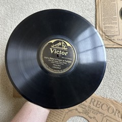 4 VICTOR Records SCROLL 78 RPM LOT w Sleeves 2 Songs Per Disk Vtg 1920s – As Is