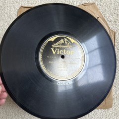 4 VICTOR Records SCROLL 78 RPM LOT w Sleeves 2 Songs Per Disk Vtg 1920s – As Is