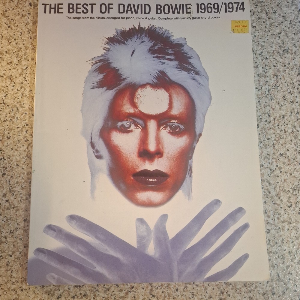 THE BEST OF DAVID BOWIE 1969-1974 SONG BOOK PVG PIANO VOCAL GUITAR SONGBOOK