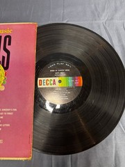 KITTY WELLS – COLLECTION OF KITTY WELLS RECORDS – LOT OF 5 LPS