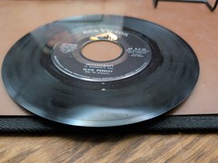 ELVIS PRESLEY BOSSA NOVA BABY / WITCHCRAFT 1963 RCA VICTOR 47-8243 PS