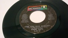 Lot of 10 45 RPM 1970’s 4 Tops Doobies, Doors N Diamond, Dawn Dr. Hook Mac Davis