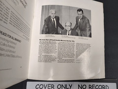 COVER ONLY: Vintage Man On The Moon Apollo 11 1969 LP Lincoln Mercury 70s Car Ad