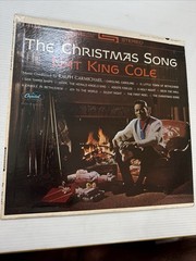 NAT KING COLE The Christmas Song – Blue Label Pressing Capitol LP – VG/VG+ 1970s