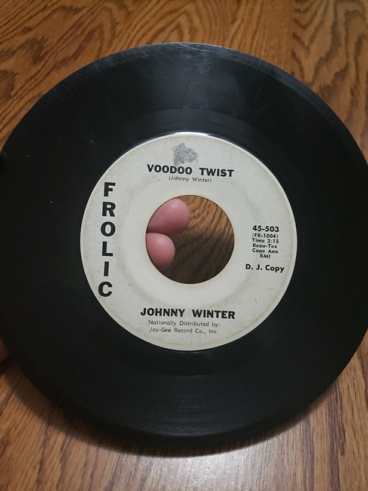 Johnny Winter – Voodoo Twist/Ease My Pain 45RPM Promo Vinyl Frolic White Label G