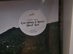 LAUFEY – EVERYTHING I KNOW ABOUT LOVE – LP – SEALED -CREAM VALENTINE