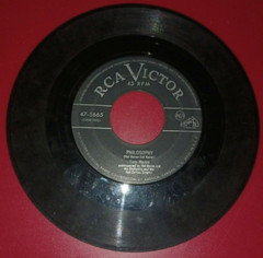Vintage 45RPM Record : Tony Martin Here / Philosophy : RCA Victor