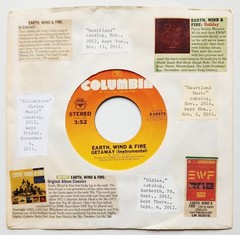 EARTH, WIND & FIRE – GETAWAY 7″ SINGLE 45 RPM 1976 (COLUMBIA) 3-10373 STEREO