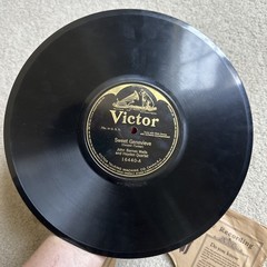 4 VICTOR Records SCROLL 78 RPM LOT w Sleeves 2 Songs Per Disk Vtg 1920s – As Is