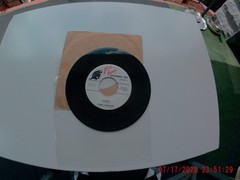 Lionel Hampton 45 record Gladys / Bossanova Jazz 7″ 45 RPM