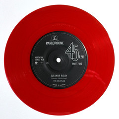 The Beatles Yellow Submarine Eleanor Rigby Red & White Vinyl Set japan NEW