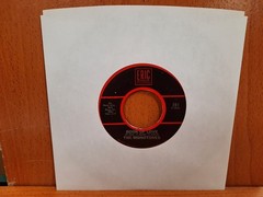 45 / The Monotones – Book Of Love / Tune Weavers – Happy, Happy Birthday Baby
