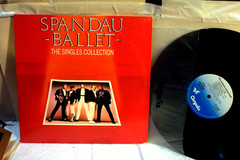 SPANDAU BALLET LP “The Singles Collection” ORIGINAL 1985 CHRYSALIS w “True” EX