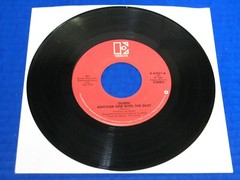 Queen – Another One Bites The Dust / Don’t Try Suicide -80s Rock 45 Elektra VG+